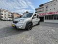 SUR OTO-2 2011 FORD TRANSİT CONNECT 90 LIK DELUX