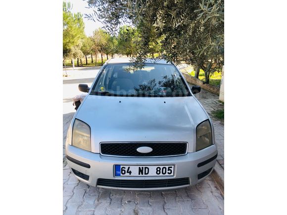Sahibinden Ford Fusion 1.6 Lux 2004 Model 