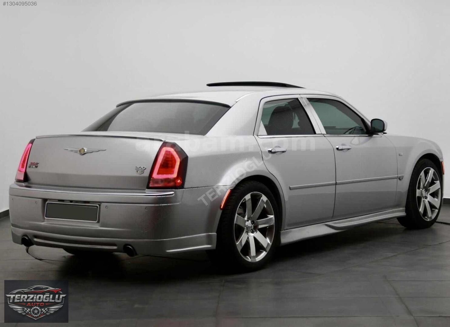 Galeriden Chrysler 300 C 5.7 2005 Model Kocaeli 249.000 km Gri 5