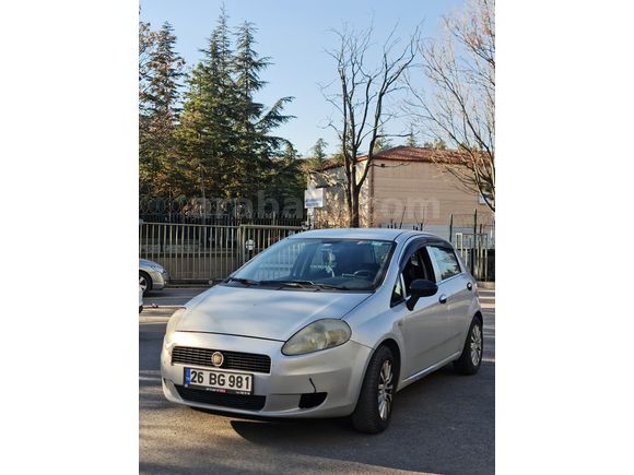 Sahibinden Fiat Punto Grande 1.3 Multijet 2011 Model Pazarlık olur