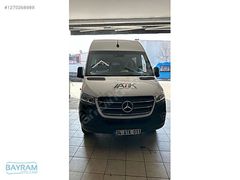 MERCEDES SPRİNTER ÖN CAM KAMERALI 19-