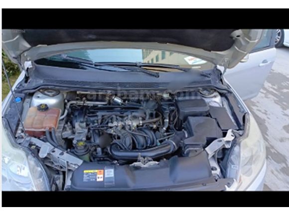 Sahibinden Temiz Kullanılmış Ford Focus 1.6 Trend 2009 Model 
