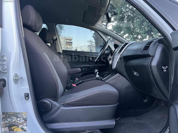 KISMET OTO'DAN KİA VENGA 1.4 CRDİ ACTİVE