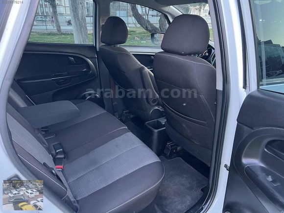 KISMET OTO'DAN KİA VENGA 1.4 CRDİ ACTİVE