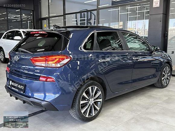 2018 HYUNDAI İ30 1.6 CRDİ ELİTE PLUS MAVİ CAM TAVAN'LI
