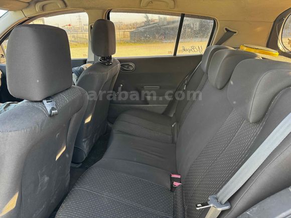 Sahibinden Renault Megane 1.5 dCi Exception 2006 Model  272.000 km Gri