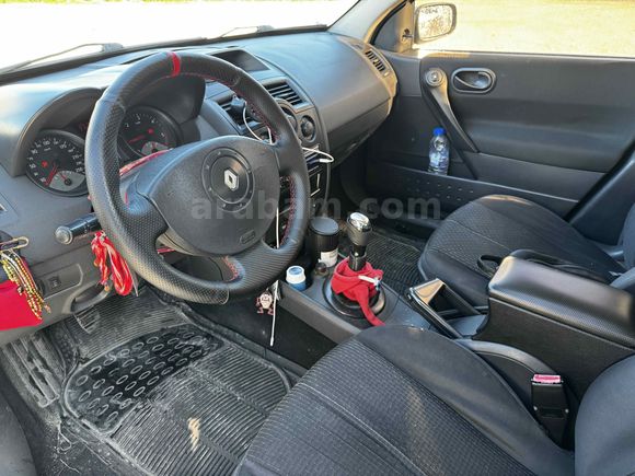 Sahibinden Renault Megane 1.5 dCi Exception 2006 Model  272.000 km Gri