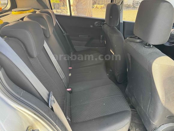 Sahibinden Renault Megane 1.5 dCi Exception 2006 Model  272.000 km Gri
