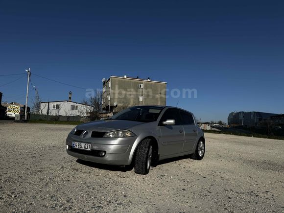 Sahibinden Renault Megane 1.5 dCi Exception 2006 Model  272.000 km Gri