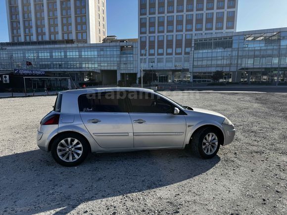 Sahibinden Renault Megane 1.5 dCi Exception 2006 Model  272.000 km Gri