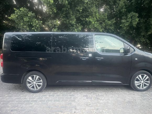 Sahibinden Peugeot Expert Traveller 2.0 BlueHDI 2017 Model