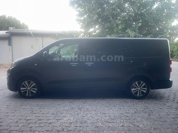 Sahibinden Peugeot Expert Traveller 2.0 BlueHDI 2017 Model