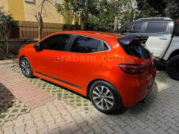 49.000KM de 2020  model 1.0 tce turuncu clio RS 