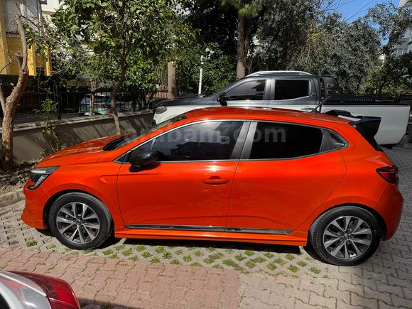 49.000KM de 2020  model 1.0 tce turuncu clio RS 