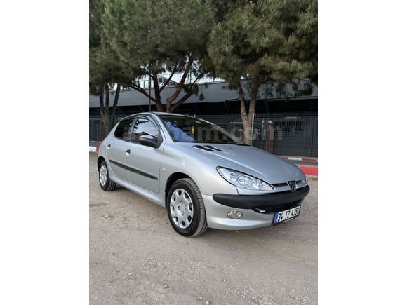 Sahibinden Peugeot 206 1.4 XT 2002 Model 