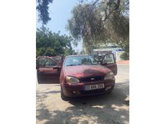 Sahibinden Ford Fiesta 1.25 Ghia 2001 Model 