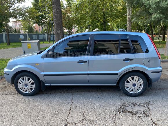 Memurdan Ford Fusion 1.4 TDCi Comfort 2005 Model 