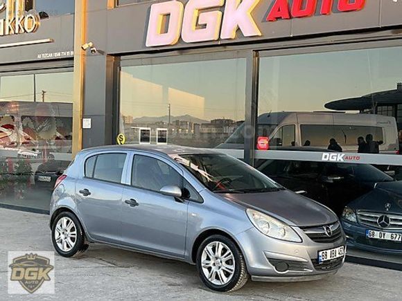 HATASIZ TERTEMİZ DİZEL DÜŞÜK KM CORSA