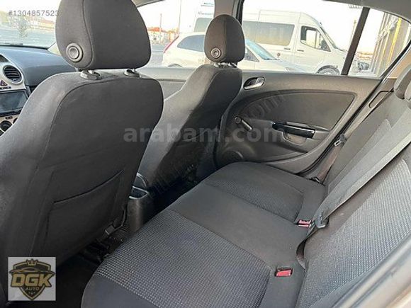 HATASIZ TERTEMİZ DİZEL DÜŞÜK KM CORSA