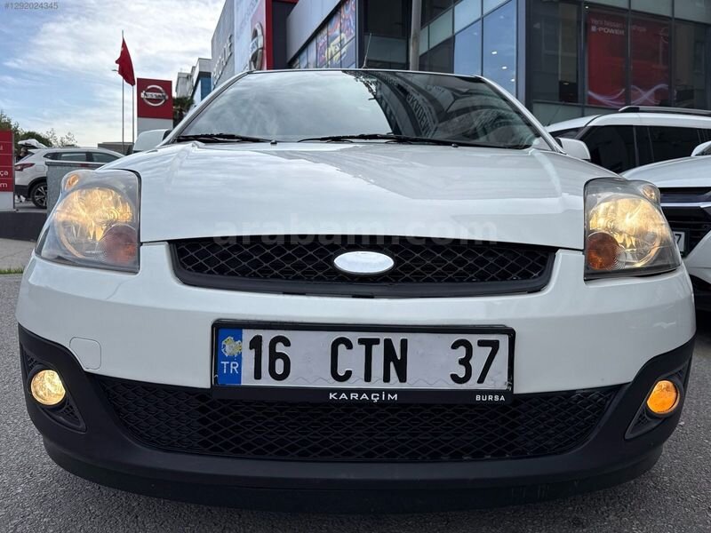 Galeriden Ford Fiesta 1.4 TDCi Comfort 2006 Model Bursa 361.000 km Beyaz