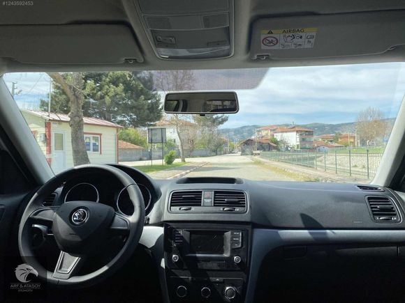 2015 YETİ 1.2 TSI DÜŞÜK KM BAKIMLI