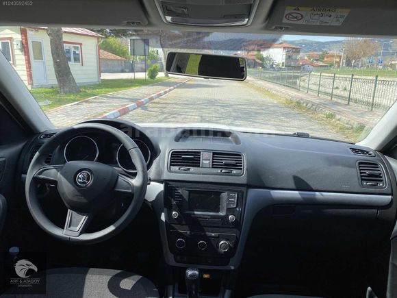 2015 YETİ 1.2 TSI DÜŞÜK KM BAKIMLI