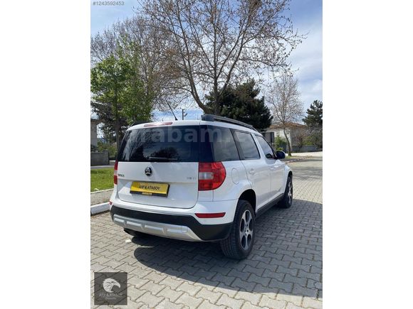 2015 YETİ 1.2 TSI DÜŞÜK KM BAKIMLI