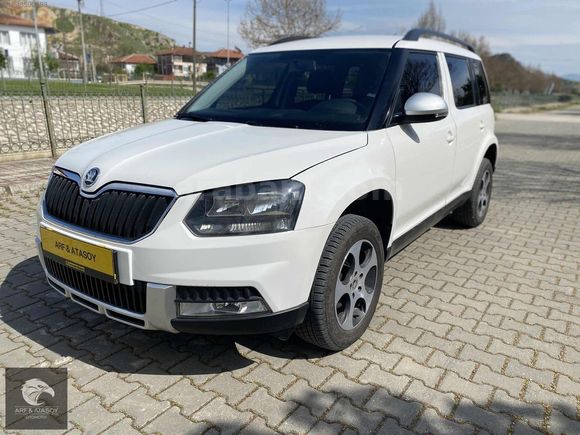 2015 YETİ 1.2 TSI DÜŞÜK KM BAKIMLI