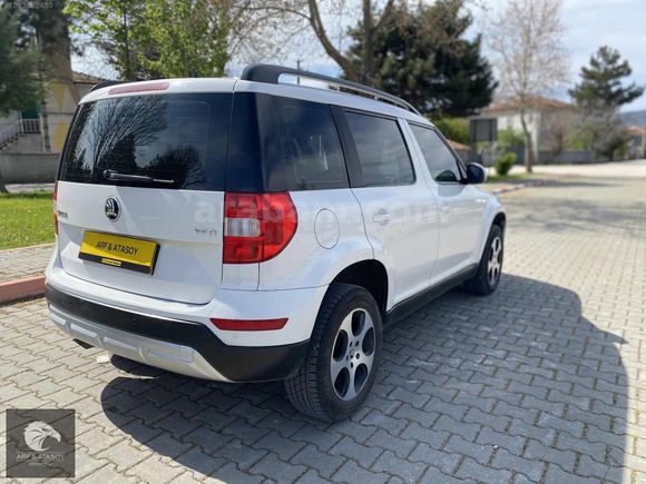 2015 YETİ 1.2 TSI DÜŞÜK KM BAKIMLI