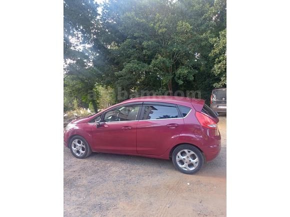Sahibinden Ford Fiesta 1.4 Titanium 2011 Model