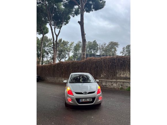 Sahibinden Hyundai i20 1.4 CRDi Team 2012 Model 