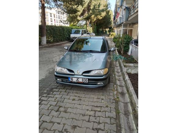 Sahibinden Renault Megane 2.0 RXT 1998 Model