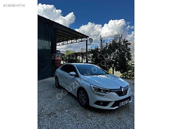 DEĞIŞENSİZ DÜŞÜK KM 2019 MEGAN 4 TESLA EKRAN