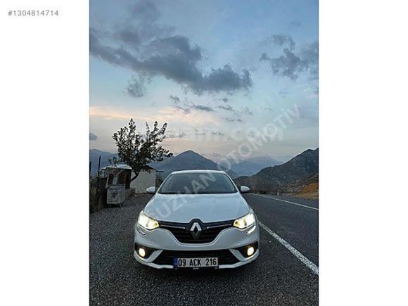 DEĞIŞENSİZ DÜŞÜK KM 2019 MEGAN 4 TESLA EKRAN