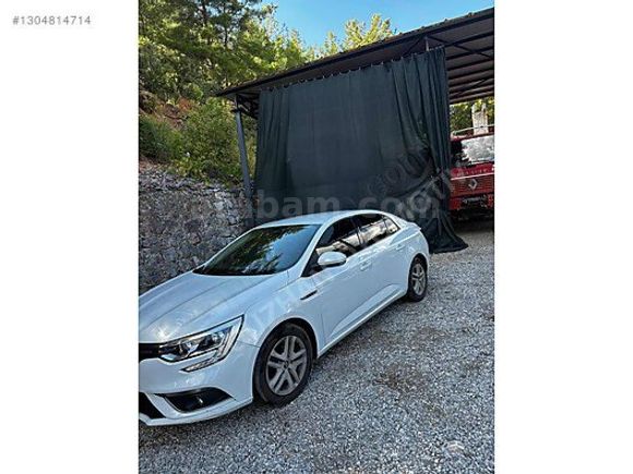 DEĞIŞENSİZ DÜŞÜK KM 2019 MEGAN 4 TESLA EKRAN