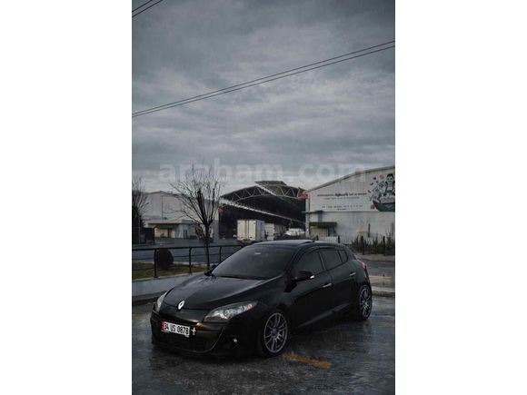 Sahibinden Renault Megane 1.5 dCi Dynamique 2010 Model  255.000 km Siyah