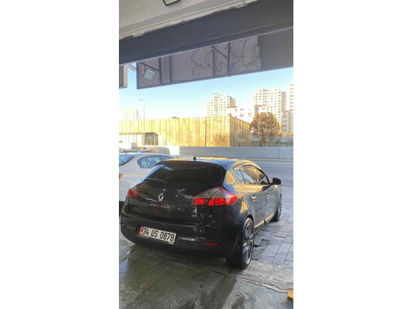 Sahibinden Renault Megane 1.5 dCi Dynamique 2010 Model  255.000 km Siyah