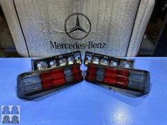 MERCEDES W201 FÜME STOP TAKIMI SIFIR REFLEKTÖRLERİ İLE SET
