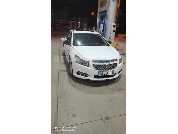 Sahibinden Chevrolet Cruze 1.6 2011 Model  152.000 km Beyaz