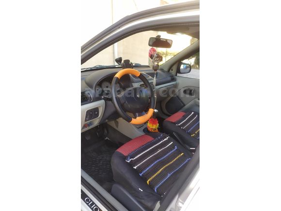 Sahibinden Renault Clio 1.4 Alize 2006 Model  184.000 km Gri (Gümüş)