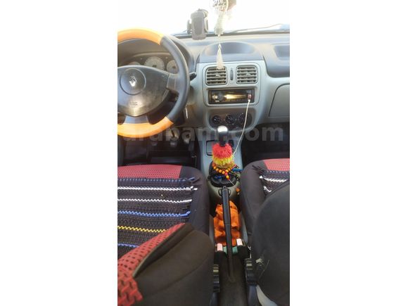 Sahibinden Renault Clio 1.4 Alize 2006 Model  184.000 km Gri (Gümüş)