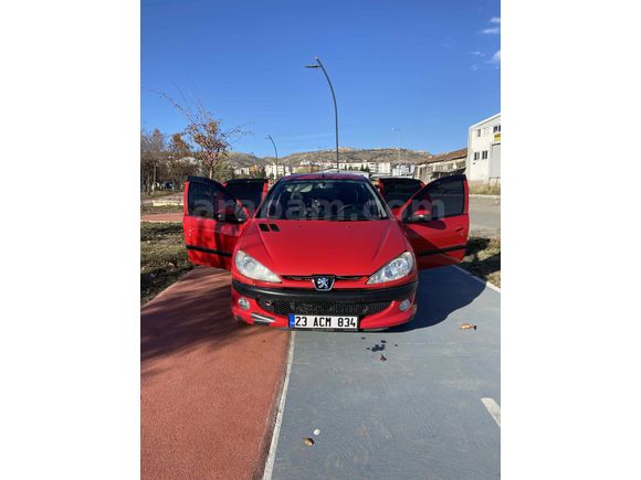 Sahibinden Peugeot 206 1.4 HDi Fever 2007 Model 