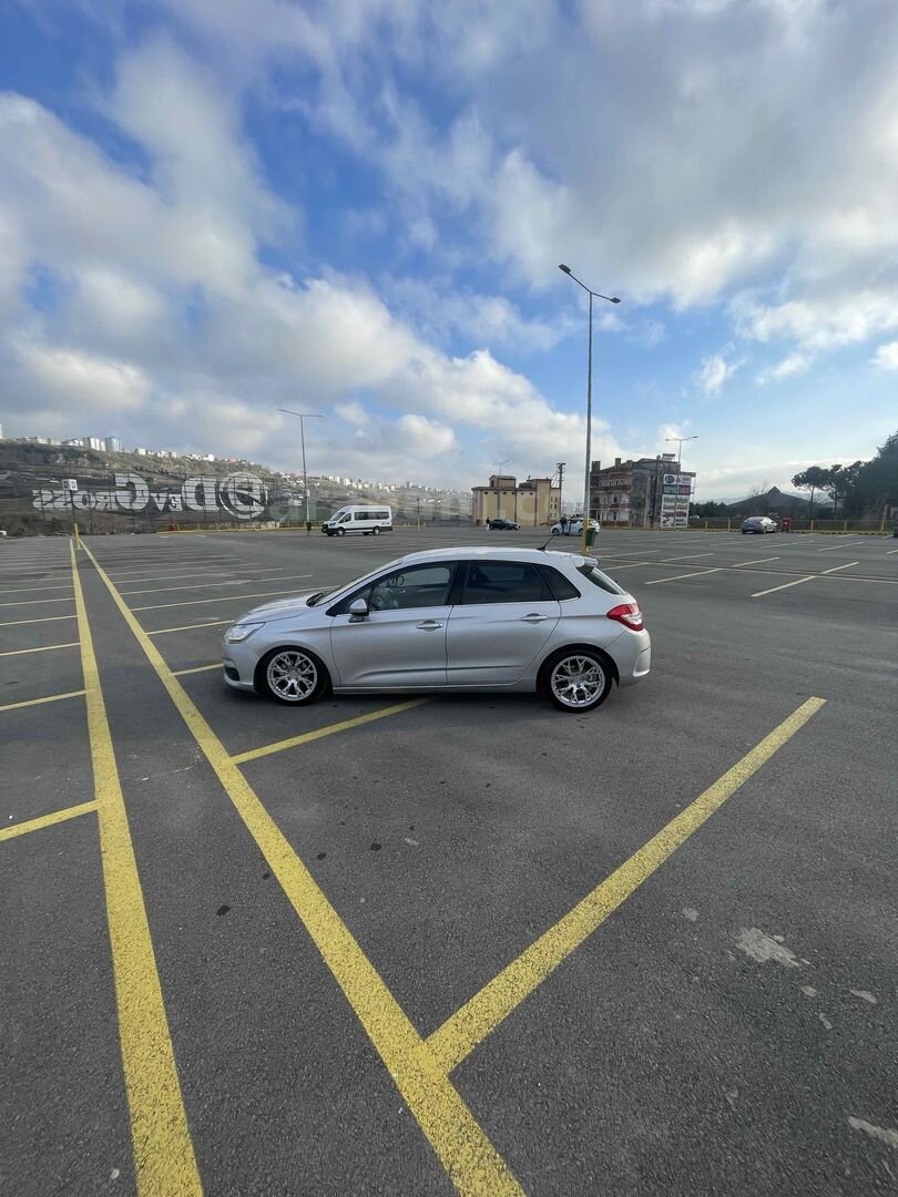 Sahibinden Citroen C4 1.6 HDi Confort 2011 Model Samsun 203.000 km Gri 3