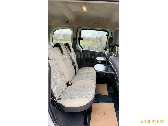 2012 MODEL 6 İLERİ 110HP KANGO EXTRM 210.ooo KM DEĞİŞNSZ HATASIZ