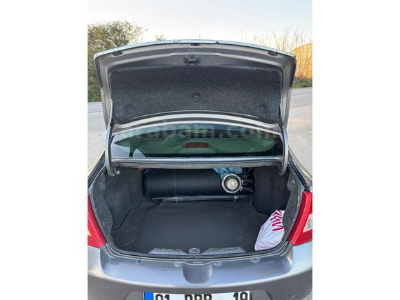 Sahibinden Renault Symbol 1.4 Expression 2009 Model