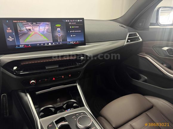 2025 BMW 320İ M SPORT (GERÇEK DERI)