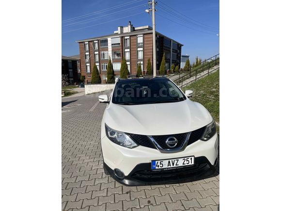Sahibinden Nissan Qashqai 1.6 dCi Platinum Premium Pack 2016 Model 