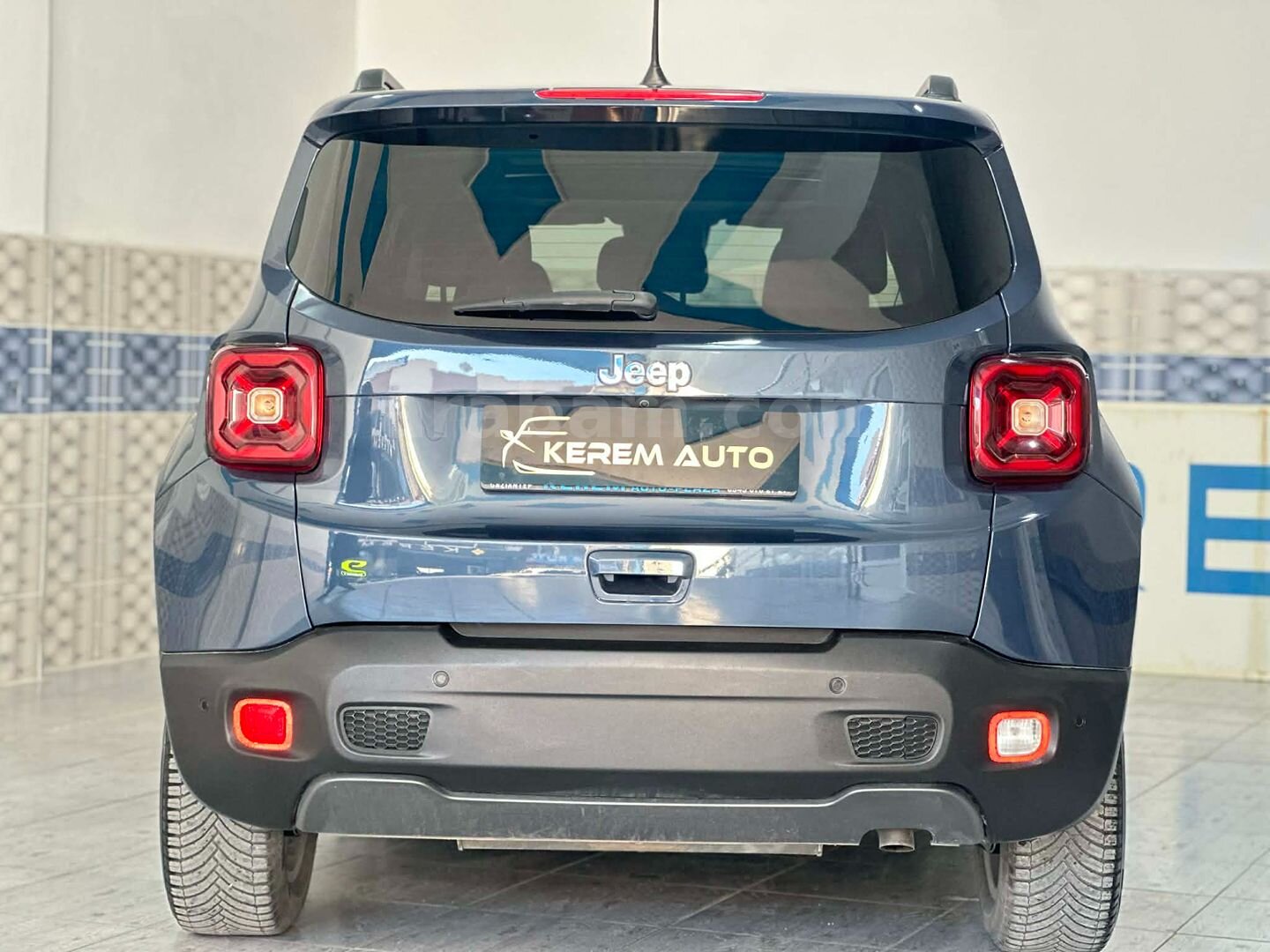 Galeriden Jeep Renegade 1.5 e-Hybrid Limited 2023 Model Gaziantep 110.000 km Gri 4