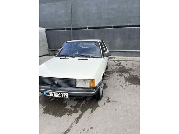 17 YILLIK Sahibinden Renault R 9 1.4 Broadway 1990 Model 