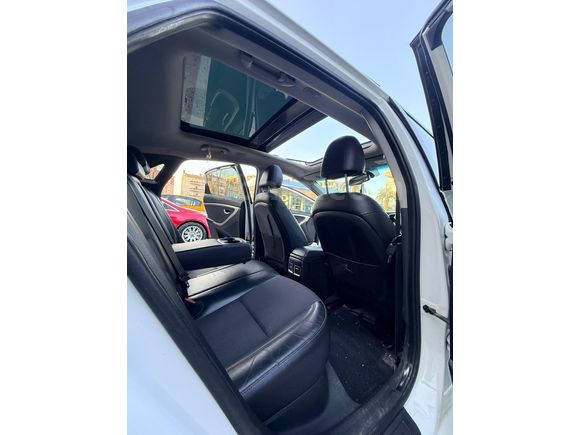 //2015 İ30//1.6 OTAMATİK/ELIT PAKET// SUNROOF+CAM TAVAN/FULL+FULL//